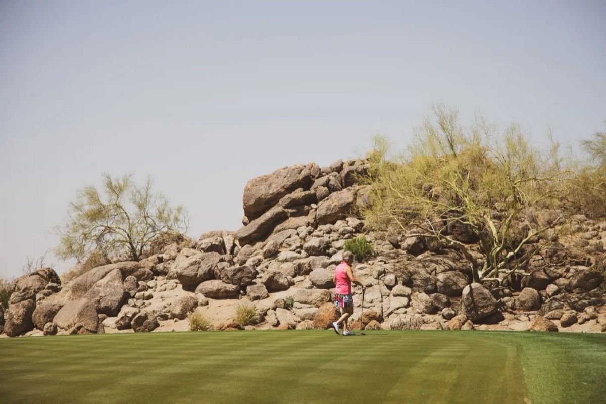 Desert golf course featured in a Scottsdale golf package